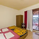 Fran?ika * Brodarica (Sibenik-Knin)